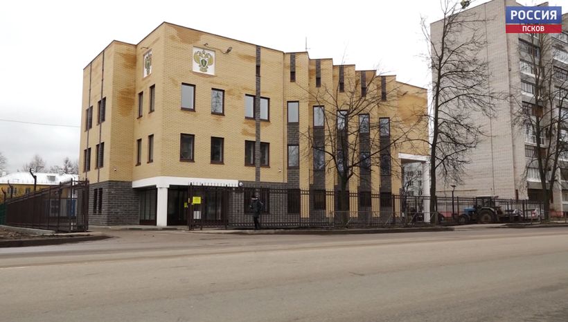 Великолукская прокуратура переезжает в новое здание
