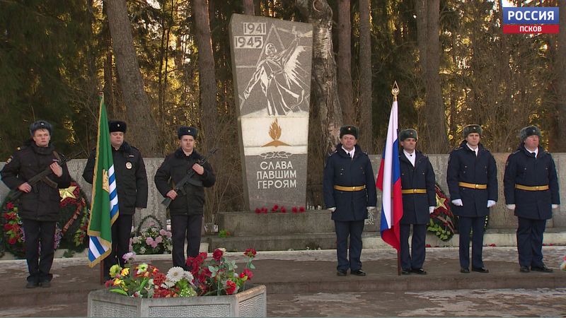 Плюсса отмечает 77-ю годовщину освобождения от немецко-фашистрских захватчиков