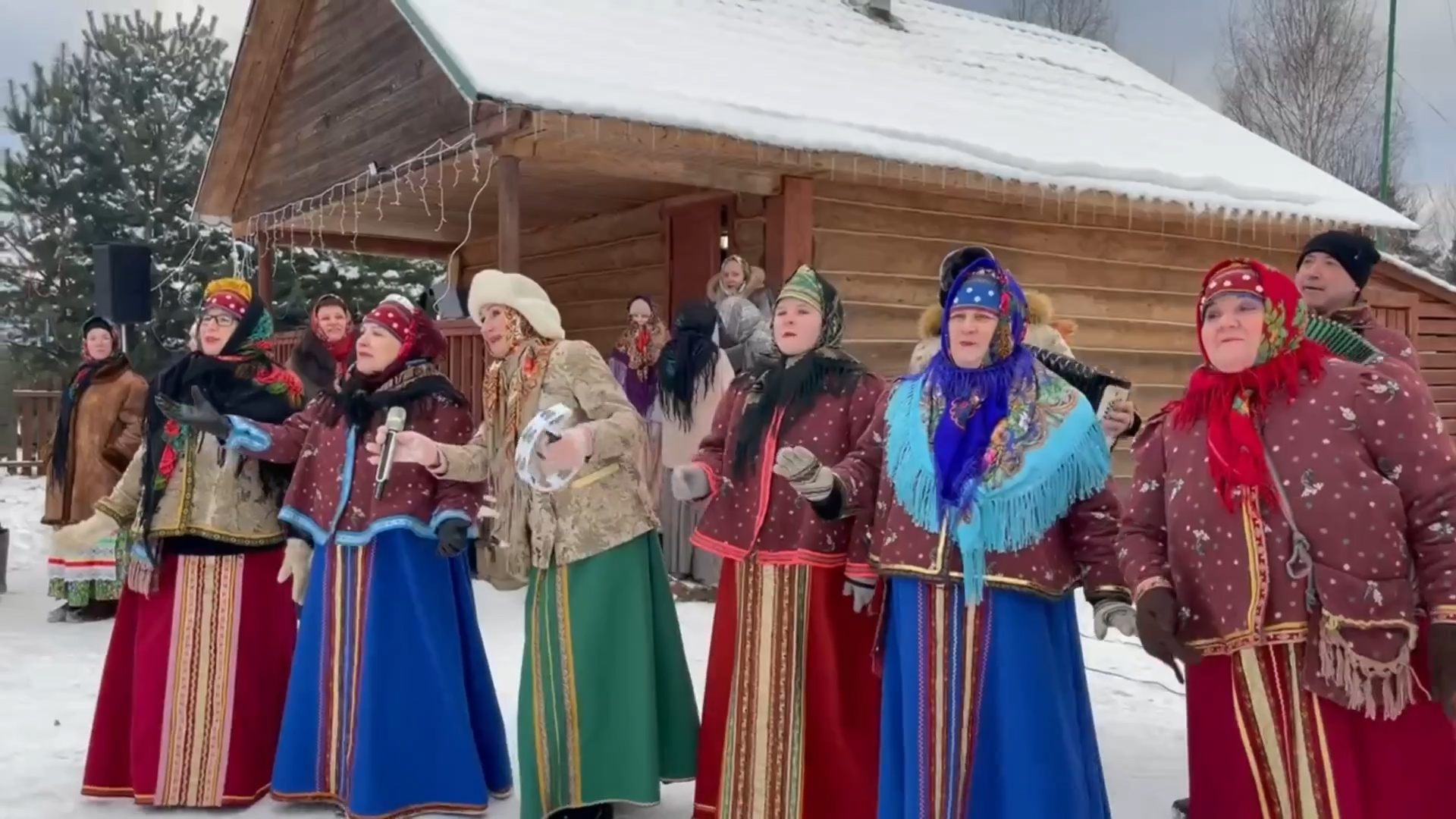 В деревне Гоголево отпраздновали Святки по старинным традициям