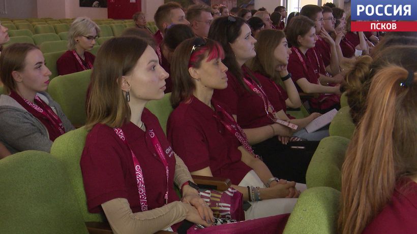 Слет-фестиваль молодежных патриотических объединений Союзного государства откроется сегодня в Печорах