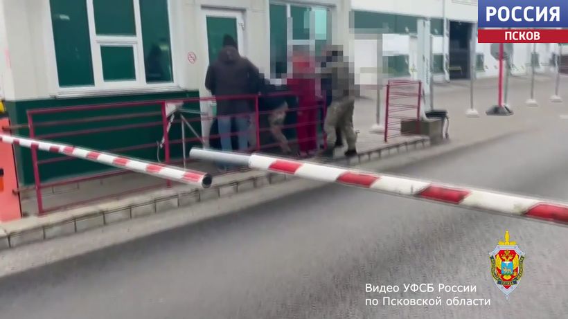 Организовали сопровождение контрабанды через границу. Уроженке Невельского района и гражданину Белоруссии грозит до десяти лет тюрьмы