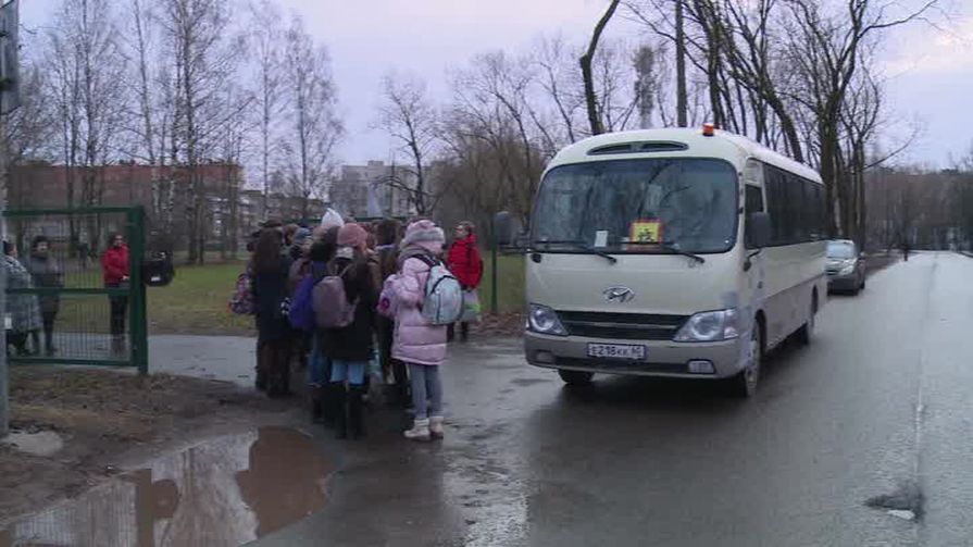 ГИБДД и Ространснадзор проверяют безопасность перевозки учеников 