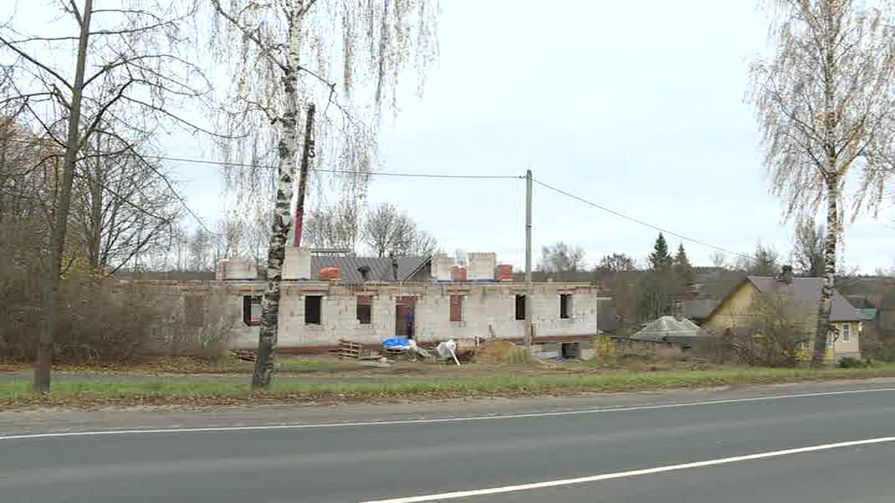 В Изборске, на месте уничтоженной усадьбы девятнадцатого века, началась новая стройка