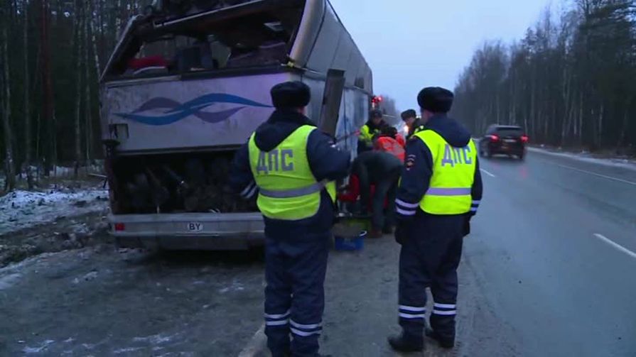 Установлена предварительная причина ДТП с автобусом из Минска в Псковском районе