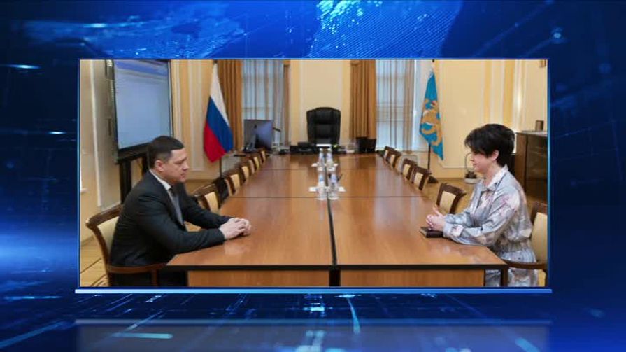 Глава региона обсудил развитие Печорского района с и.о. главы муниципалитета Мариной Егоровой