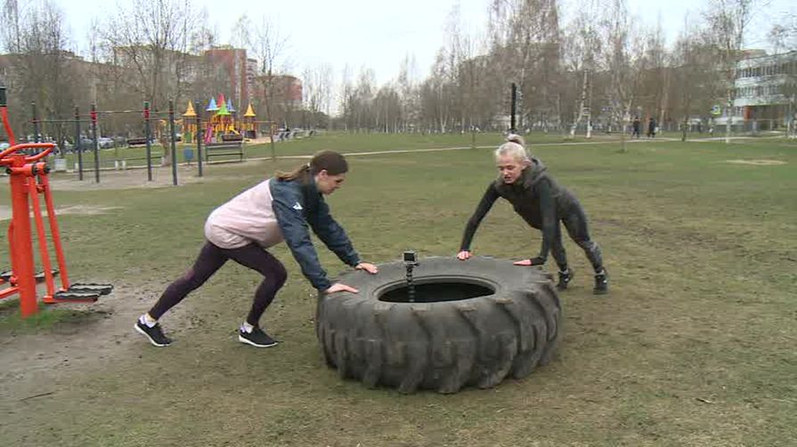 Все на занядку. Утренняя зарядка на свежем воздухе