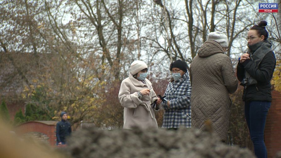По просьбам жителей благоустроены несколько территорий на Запсковье