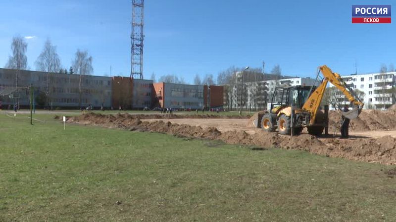 В Пскове построят три новых школьных стадиона