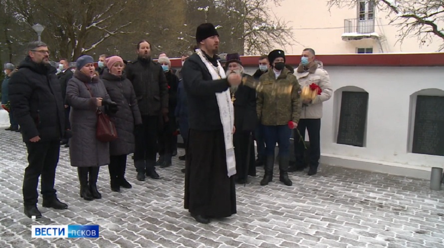 Псковичи почтили память павших в Афганистане и на Северном Кавказе разведчиков