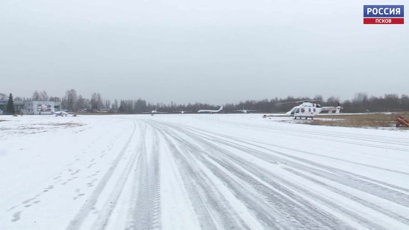 Самолёт из Москвы не смог приземлиться в Пскове из-за резко изменившейся погоды