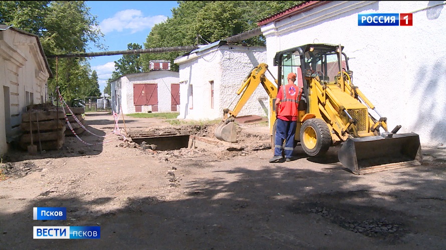 В Пскове прошли подготовительные работы к отключению воды 17 июля