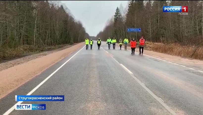 Участок дороги «Шимск - Феофилова пустынь» отремонтировали досрочно 