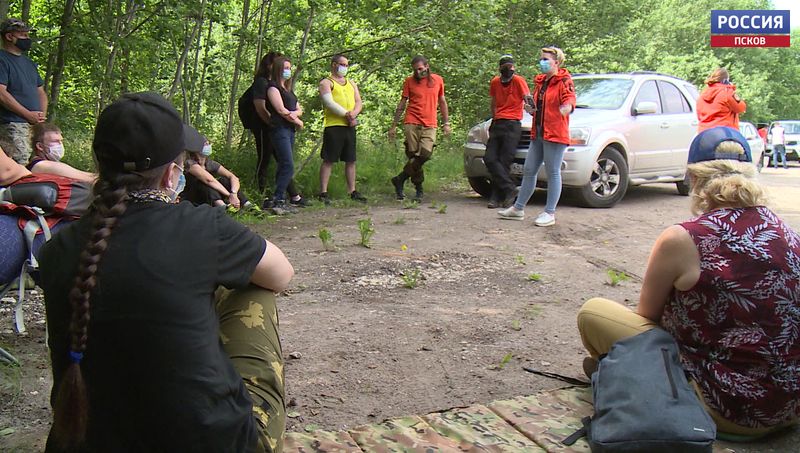 В лесах Псковской области нашли пятерых пропавших грибников