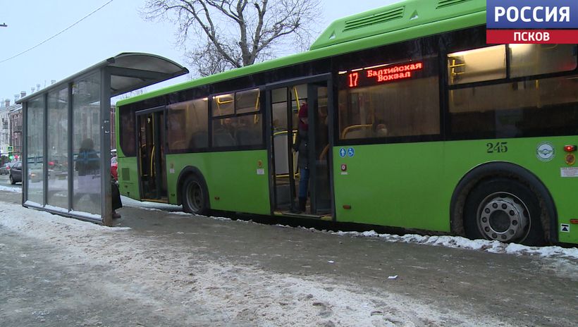 Соблюдают ли псковичи противоковидные меры в общественном транспорте?