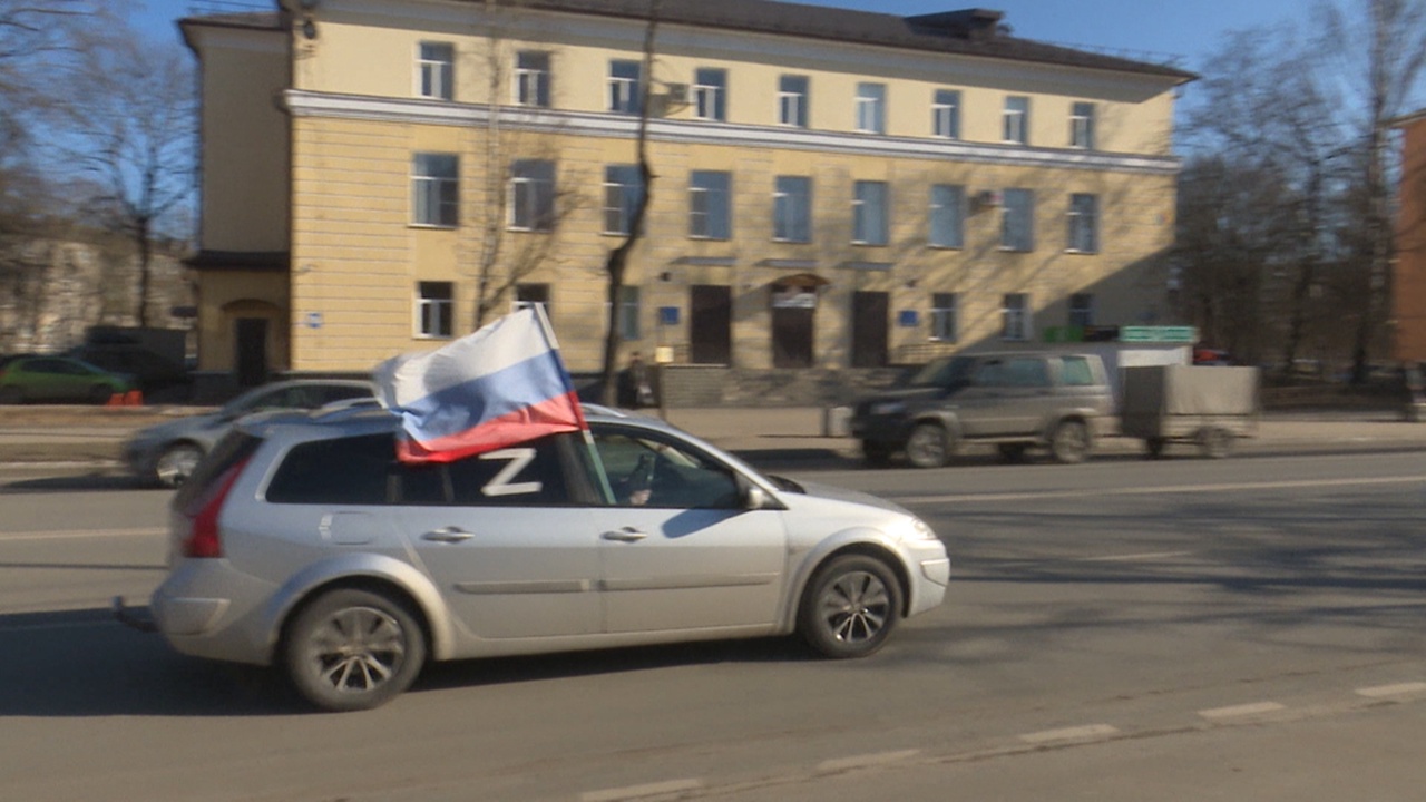 Автомобильный пробег в честь воссоединения Крыма с Россией прошел в регионе