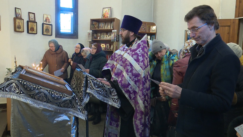 В Царской часовне в Пскове сегодня прошёл молебен в честь «Державной» иконы Богоматери 