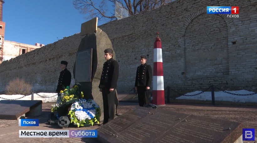 Месяцами под водой. Сегодня профессиональный праздник отмечают моряки-подводники