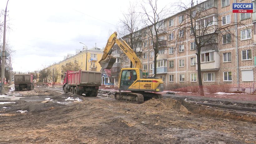 С какими проблемами сталкиваются подрядчики при ремонте улиц Кузбасской дивизии и Яна Фабрициуса?