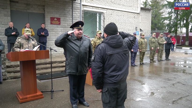 Ордена «За заслуги перед Отечеством» присвоены псковским росгвардейцам за участие в военных действиях на Украине