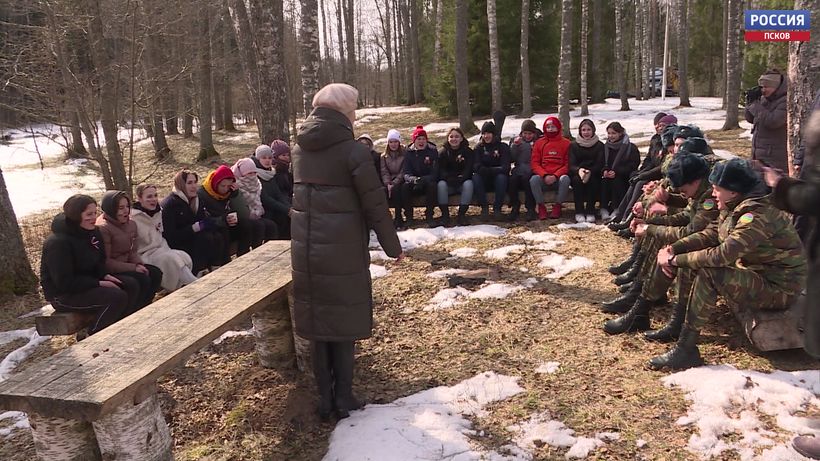 В память о героизме предков на Кургане Дружбы встретились россияне и белорусы