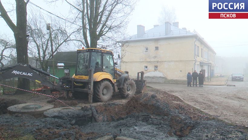 В Середке с октября не могут заменить сети канализации. 