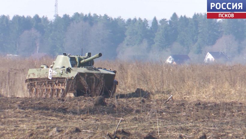 Находиться рядом опасно для жизни. В Пскове на полигоне 