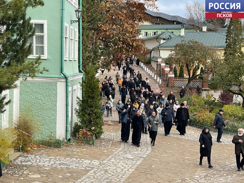 Общероссийское совещание епархиальных древлехранителей сегодня проходит в Печорах