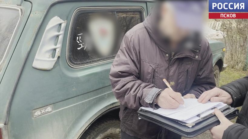 В Невеле возбуждено дело против мужчины за хранение оружия и патронов