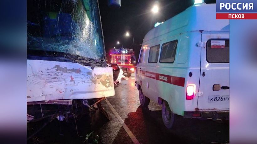 Три человека погибли в ДТП под Островом