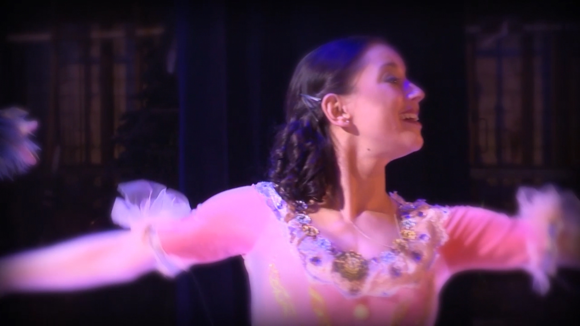 "Щелкунчик и Повелитель тьмы". Ледовое шоу с музыкой и спецэффектами покажут в Пскове 29 декабря