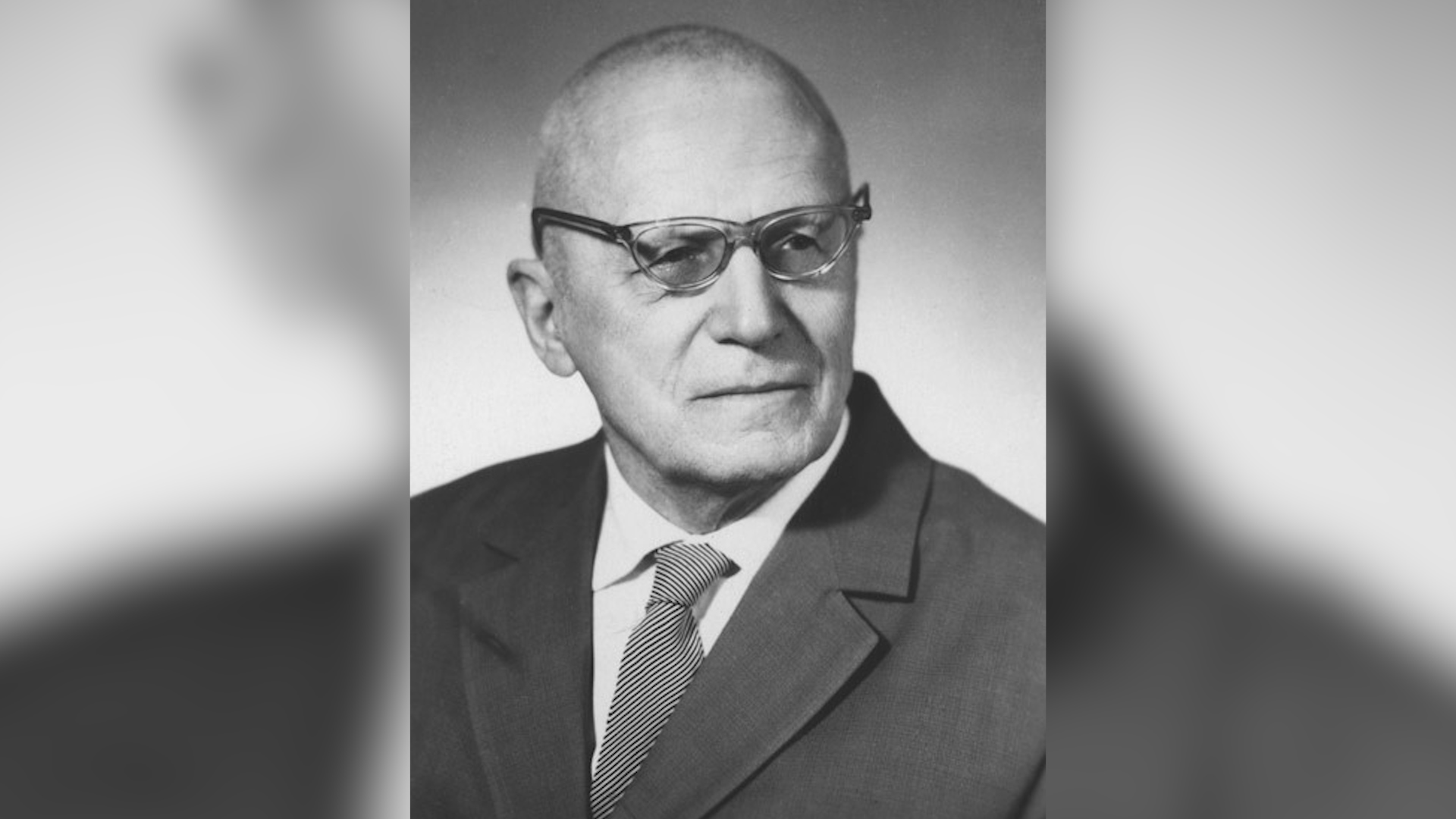 В этом году исполняется 135 лет со дня рождения нашего земляка, математика - Владимира Брадиса