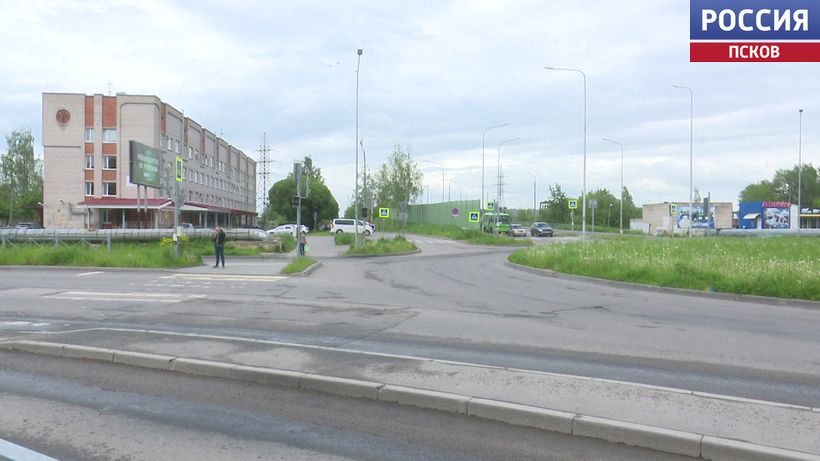 Аварии на круговых перекрестках. Узнаем в чем проблема, в водителях или в схемах движения?