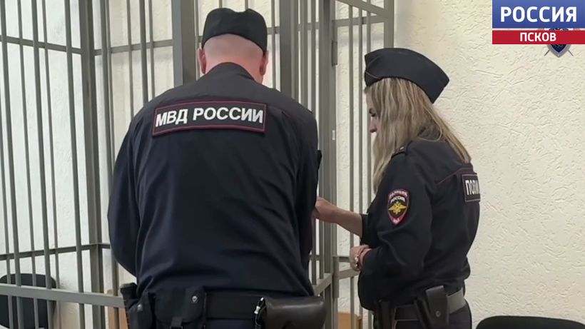 В Пскове 47-летний мужчина избил 16-летнего подростка: возбуждено уголовное дело