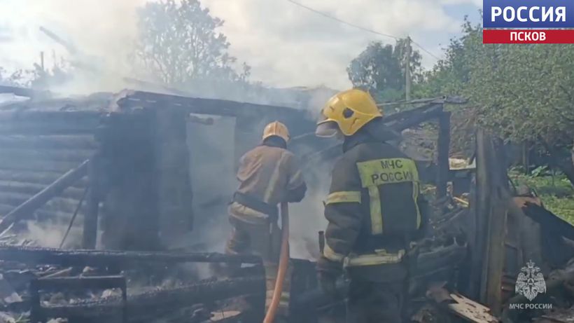 Три техногенных пожара произошли в Псковской области за минувшие сутки