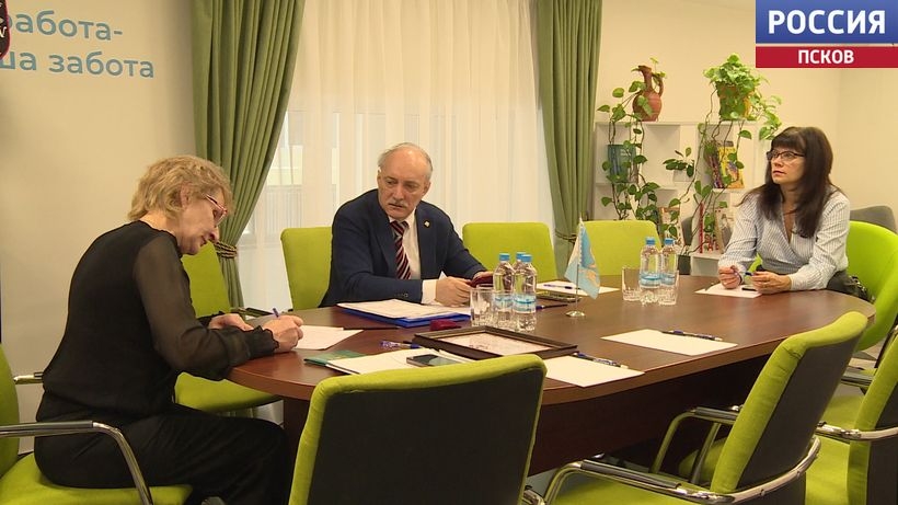 Сегодня в Пскове прошел день бесплатной юридической помощи для участников СВО и членов их семей 