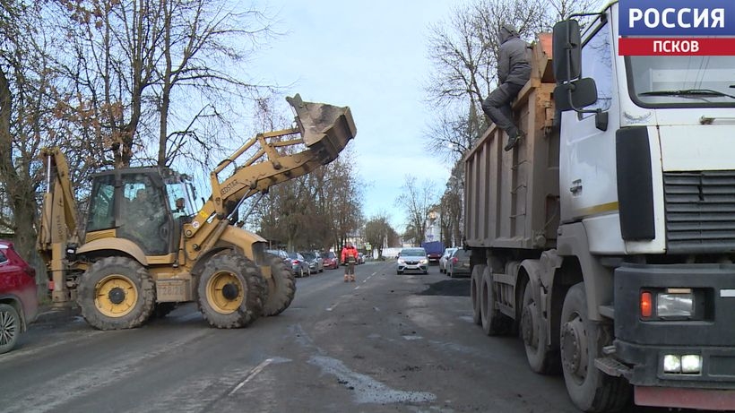 Жители дома №25 по улице Гоголя в Пскове скоро получат обновленный двор