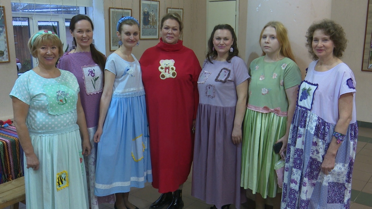 Авторские коллекции из Псковской области и Великого Новгорода показали на конкурсе в Гдове