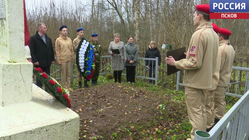 После многолетних поисков имя снайпера Маликова дописано на мемориале в деревне Валуй