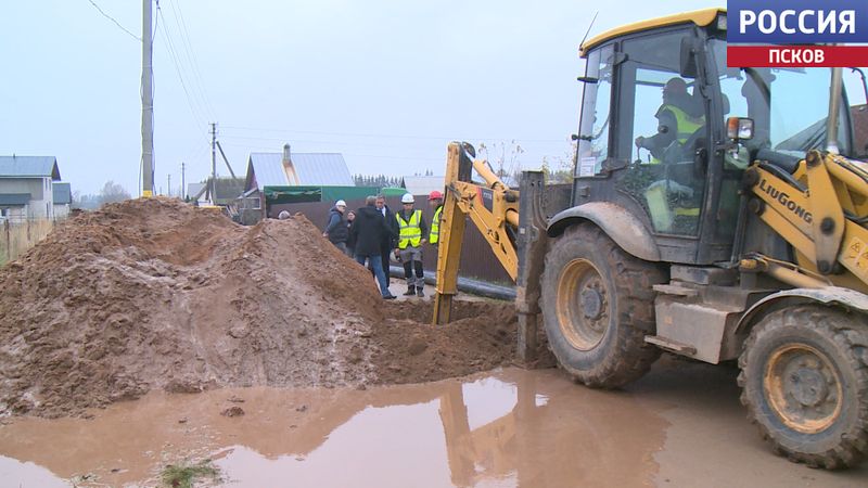 Сделали с нуля. Благодаря чему в Пушкинских Горах строят сети водоотведения и что уже сделано? 