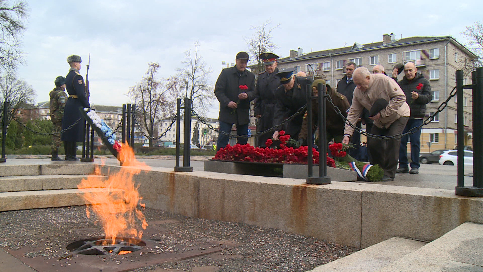 В Пскове отметили годовщину исторического парада 1941 года на Красной площади