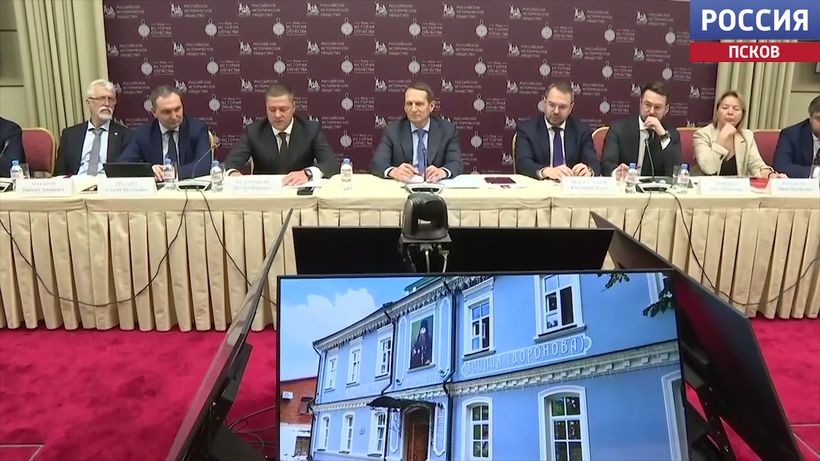 Провести в следующем году форум малых городов в Псковской области предложил губернатор Михаил Ведерников. Новости Пскова и Псковской области. Вести-Псков Михаил Ведерников выступил с инициативой проведения форума малых городов в Псковской области