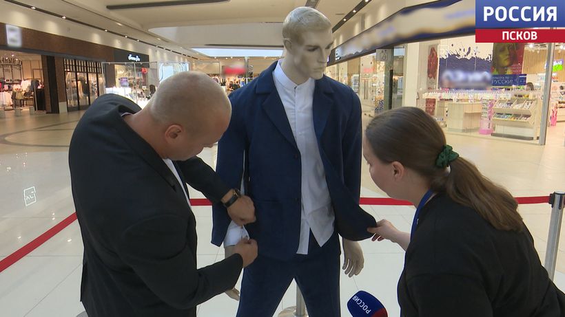 В Псковском фонде "Защитники Отечества" ветеранам СВО выдают специальные комплекты адаптивной одежды