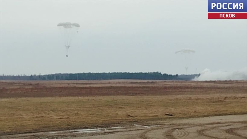 На полигоне "Кислово" успешно проведена первая за два года выброска груза с сопровождением