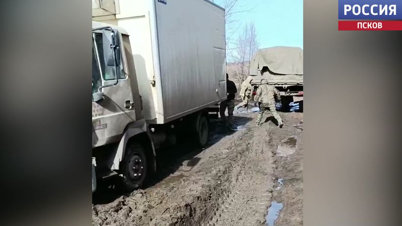 Очередную партию гуманитарного груза доставили на фронт идрицкие волонтеры