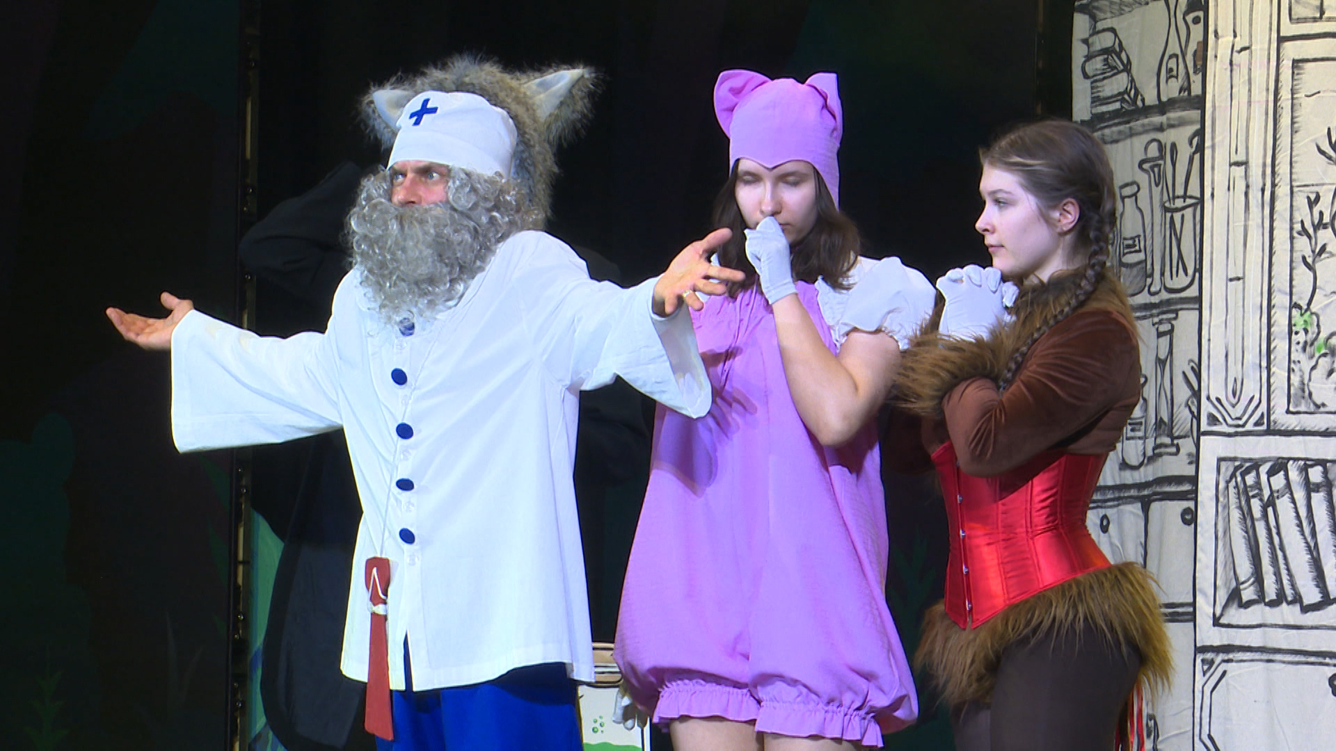 Захватывающая история и воздушная акробатика. Спектакль о докторе Айболите представят в ГКЦ