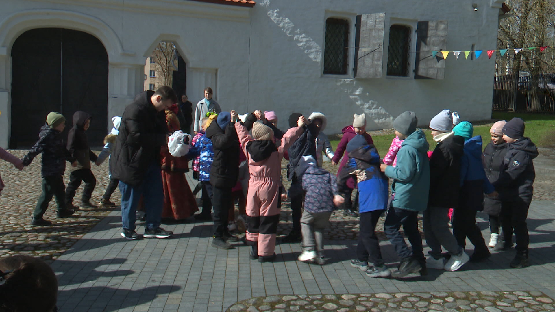 Игры, птицы и благая весть: как псковские школьники отметили Благовещение в музее