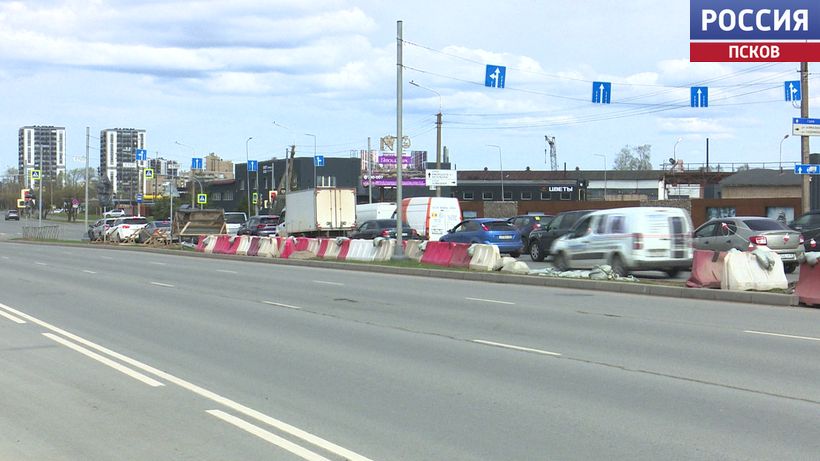 До 20 июля правая полоса моста Александра Невского в Пскове закрыта