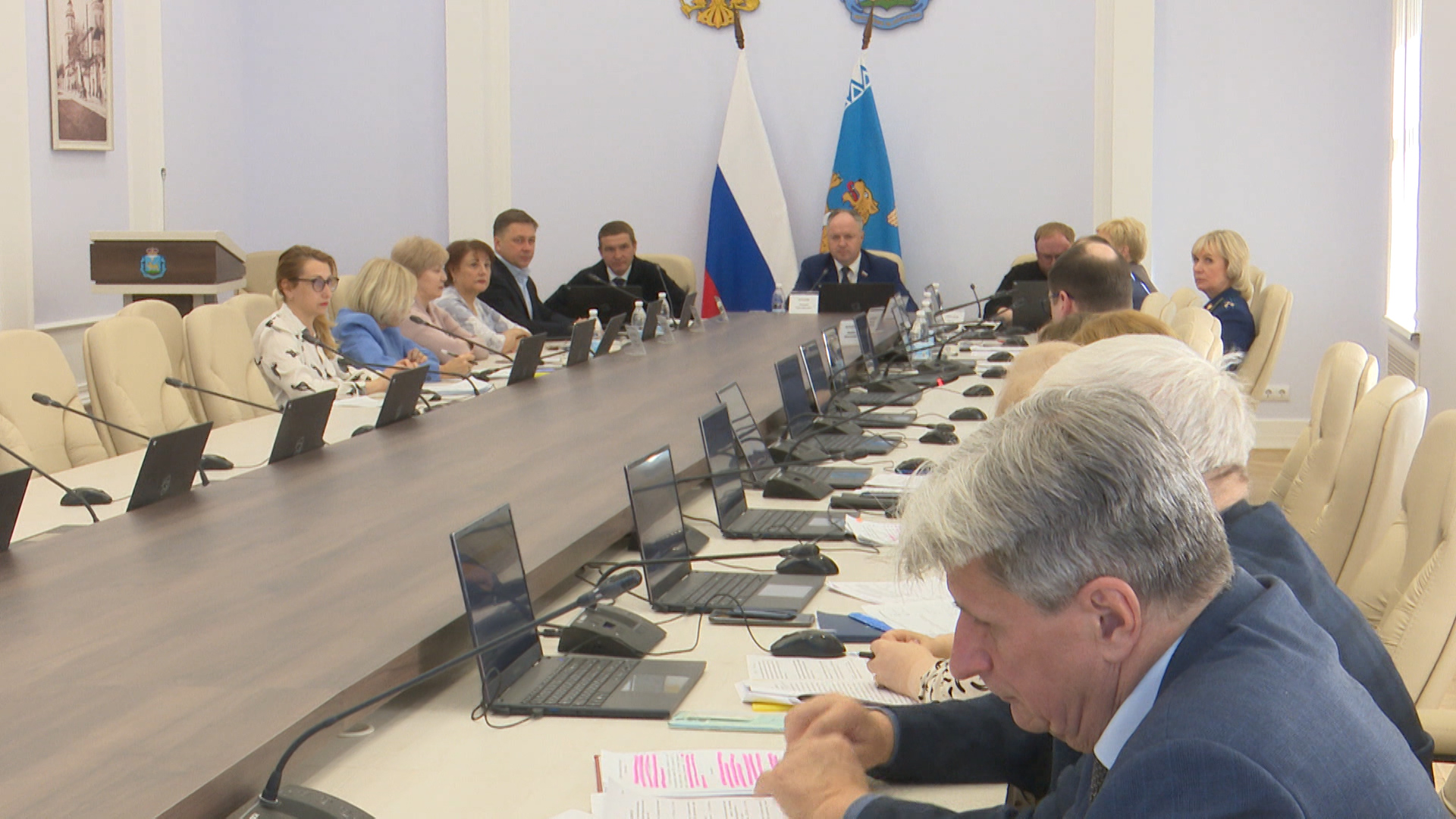 Комитет по экономической политике Псковской области поддержал законопроект об ответственном ведении бизнеса