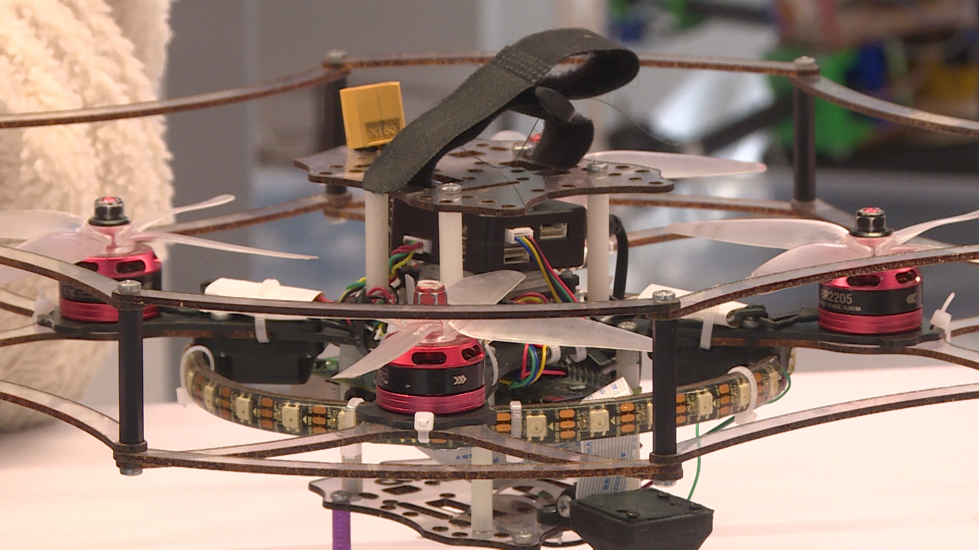 letayuschaya robototekhnika 4