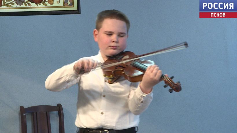 Областной конкурс "Юный скрипач" прошел в Псковской детской школе искусств